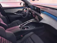 PEUGEOT_E_3008_2309PJ_405_FR.webp