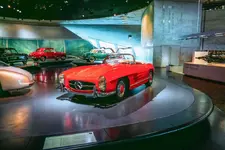 23c0306_006.webp
