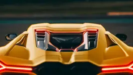 Lamborghini Revuelto review-18.webp