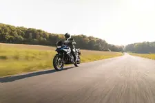 w-motorrad-clothing-collection-2024-12-2023-2250px.webp
