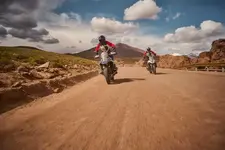 w-motorrad-clothing-collection-2024-12-2023-2250px.webp