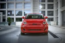 02_Fiat 500e_North America (2).webp