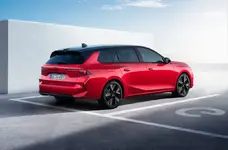04_Opel_520682.webp