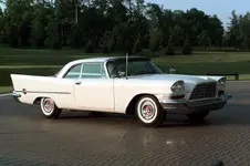 1957_Chrysler_300C_3q_rt_color.webp