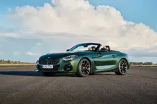 w-z4-m40i-with-manual-gearbox-still-01-2024-2250px.webp