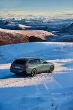 -bmw-i5-edrive40-touring-still-shot-02-2024-1000px.webp