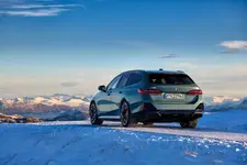 -bmw-i5-edrive40-touring-still-shot-02-2024-2248px.webp