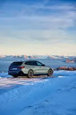 -bmw-i5-edrive40-touring-still-shot-02-2024-1000px.webp