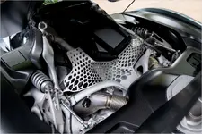 05_vmax.webp