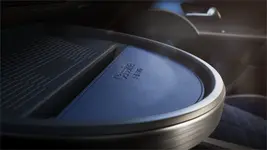 NUOVA LANCIA YPSILON EDIZIONE LIMITATA CASSINA_INTERIOR (01).webp