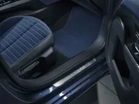 NUOVA LANCIA YPSILON EDIZIONE LIMITATA CASSINA (16).webp