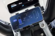 90538111-bmw-ce-02-highline-version-02-2024-2250px.webp