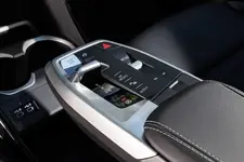 ix2-xdrive30-brooklyn-grey-interior-02-2024-2248px.webp