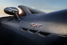 23343-MaseratiGranCabrioTrofeo.webp