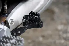 1-the-bmw-f-900-gs-off-road-details-02-2024-2250px.webp