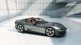 New_Ferrari_V12_ext_01_spider_media_a2178e20-11f4-4b52-a36c-4d82f3884190.webp