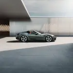 New_Ferrari_V12_ext_02_Design_spider_c7a24c02-a6ff-4d19-a144-4bb0b67d9236.webp