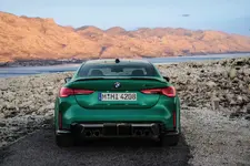 P90548624-the-all-new-bmw-m4-cs-05-2024-2250px.webp