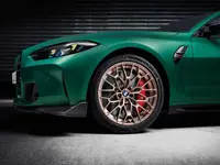 P90548648-the-all-new-bmw-m4-cs-05-2024-2000px.webp