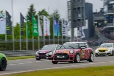 -race-nuerburgring-first-race-day-01-06-202-2250px.webp