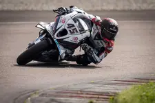 vo-action-bmw-racing-team-bmw-m-1000-rr-sco-2250px.webp