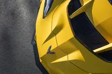 chevrolet-corvette-zr1-coupe-003.webp