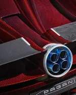 Swipe to discover Utopia Roadster!The newest creation to come from the Pagani Atelier. This p...webp