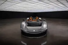 Automobili_Pininfarina_B95_Gotham_11.webp