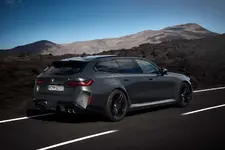 90564703-the-all-new-bmw-m5-touring-08-2024-2250px.webp