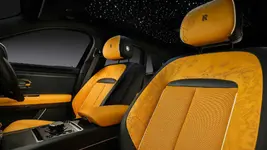 154-rolls-royce-black-badge-ghost-series-ii-2640px.webp