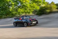 -mini-john-cooper-works-convertible-10-2024-2250px.webp