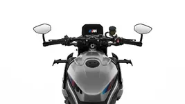 P90572630-the-new-bmw-m-1000-r-10-2024-2666px.webp