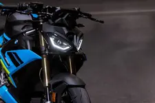 P90572570-the-new-bmw-s-1000-r-10-2024-2248px.webp