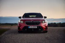 90576220-the-all-new-bmw-m5-touring-10-2024-2250px.webp