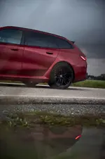 P90576230-the-all-new-bmw-m5-touring-10-2024-999px.webp