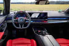 90576271-the-all-new-bmw-m5-touring-10-2024-2248px.webp