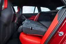 90576281-the-all-new-bmw-m5-touring-10-2024-2248px.webp