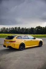 P90576422-the-all-new-bmw-m5-touring-10-2024-999px.webp
