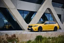 90576439-the-all-new-bmw-m5-touring-10-2024-2250px.webp