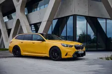 90576448-the-all-new-bmw-m5-touring-10-2024-2250px.webp