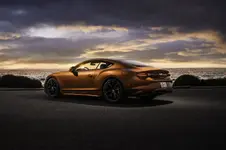 Bentley Newsweek - 2.webp