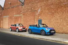 rt-of-production-of-mini-cooper-convertible-2248px.webp
