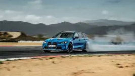 79-the-first-ever-bmw-m3-cs-touring-01-2025-2668px.webp