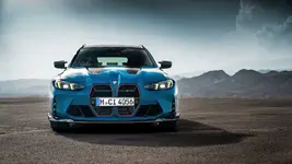 52-the-first-ever-bmw-m3-cs-touring-01-2025-2668px.webp