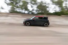 the-mini-john-cooper-works-electric-10-2024-2250px.webp