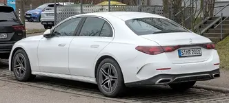 Mercedes-Benz_W214_1X7A1843.webp