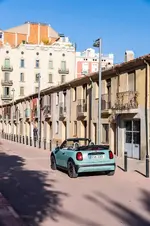P90588676-mini-cooper-convertible-s-04-2025-999px.webp