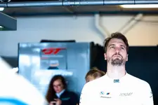 pe-powered-by-aws-sro-circuit-paul-ricard-7-2249px.webp