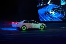 P90596081-low-Res-bmw-vision-driving-e.webp