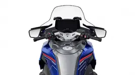 P90596294-the-new-bmw-r-1300-rt-04-2025-2666px.webp